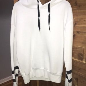 Women’s hoodie // size small